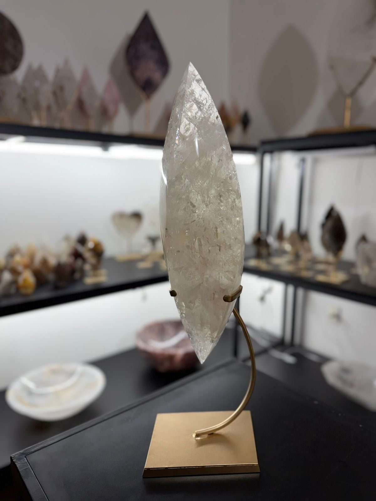 QUARTZ FLAME SCULPTURE