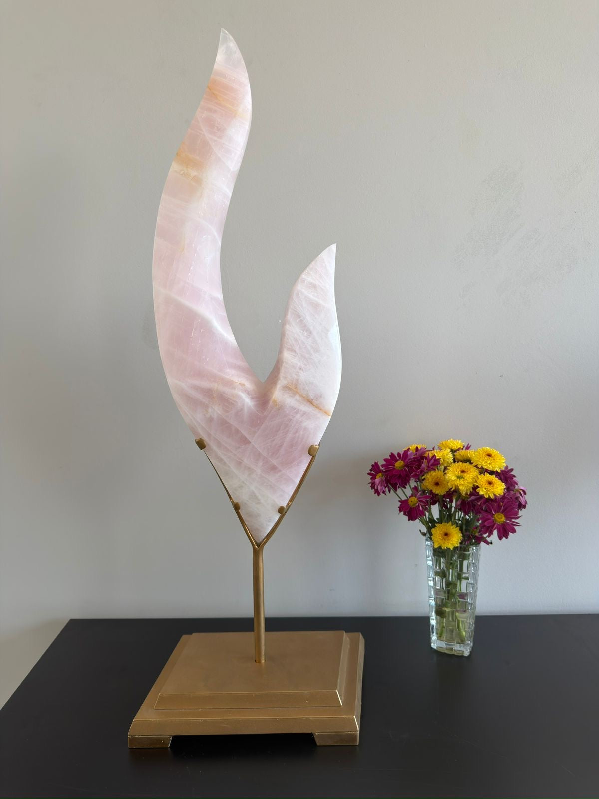 ROSE QUARTZ SCULPTURE