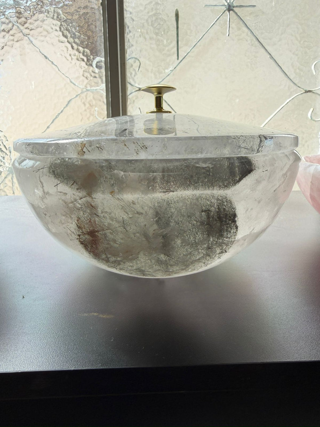 LIDDED QUARTZ BOWL WITH CHLORITE & RUTILE