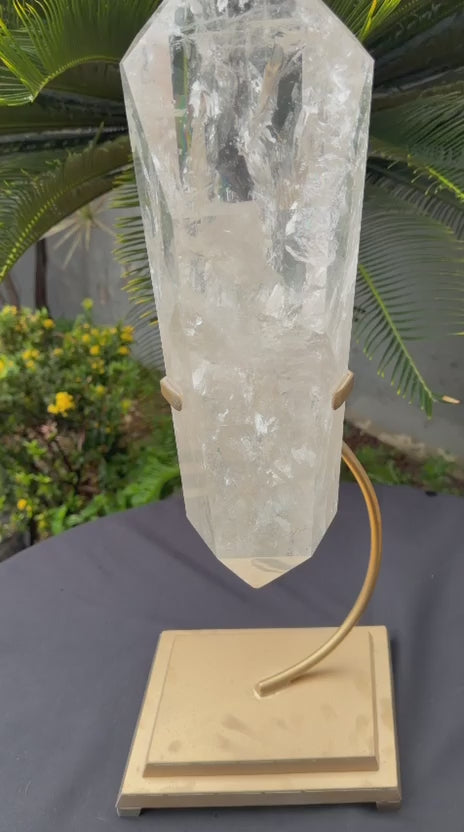 QUARTZ POINT